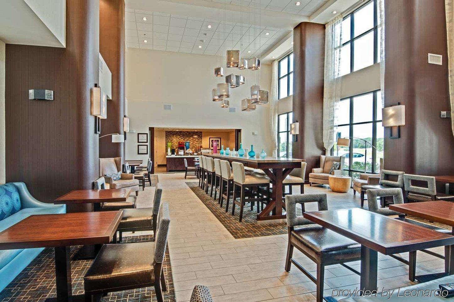 Hampton Inn & Suites Mobile Providence Park/Airport Bagian luar foto