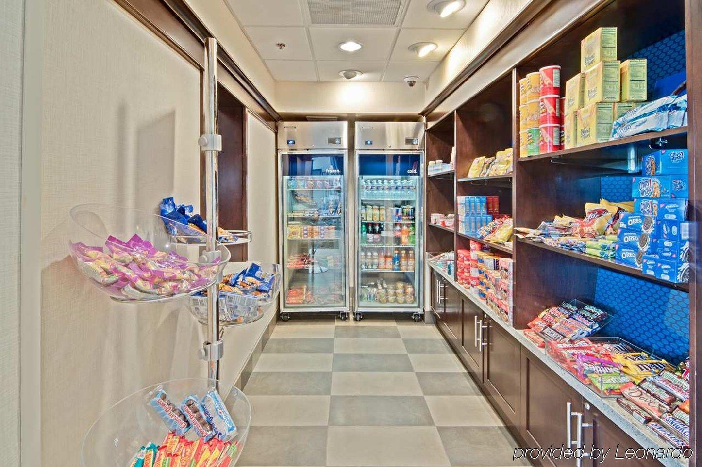 Hampton Inn & Suites Mobile Providence Park/Airport Bagian luar foto